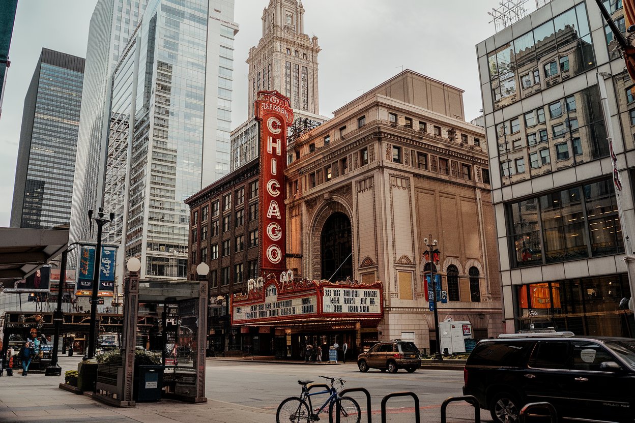 A vibrant street scene in Chicago’s Wicker Park neighborhood, featuring boutique shops, colorful murals, and outdoor cafes.